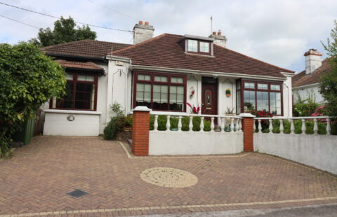 Rock Cottage, Cork Road, Carrigaline, Cork, P43V966