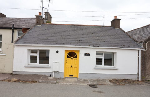 An Tigín, 4 Ashgrove Terrace, Ringaskiddy, Co. Cork P43R640