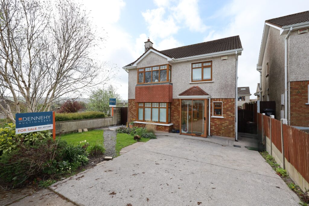 2-bed detached for sale at 15 Silver Hill, Heronswood, Carrigaline, Co. Cork, P43N729