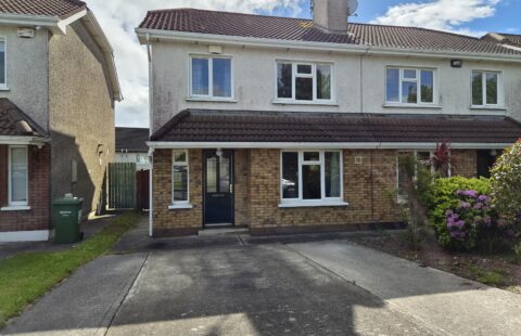 33 Larchfield, Bridgemount, Carrigaline, Cork, P43F380