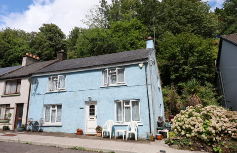 Glenview, 11 Glen Road, Monkstown, Co. Cork T12D6KD